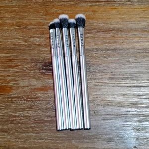 Farah makeup brushes